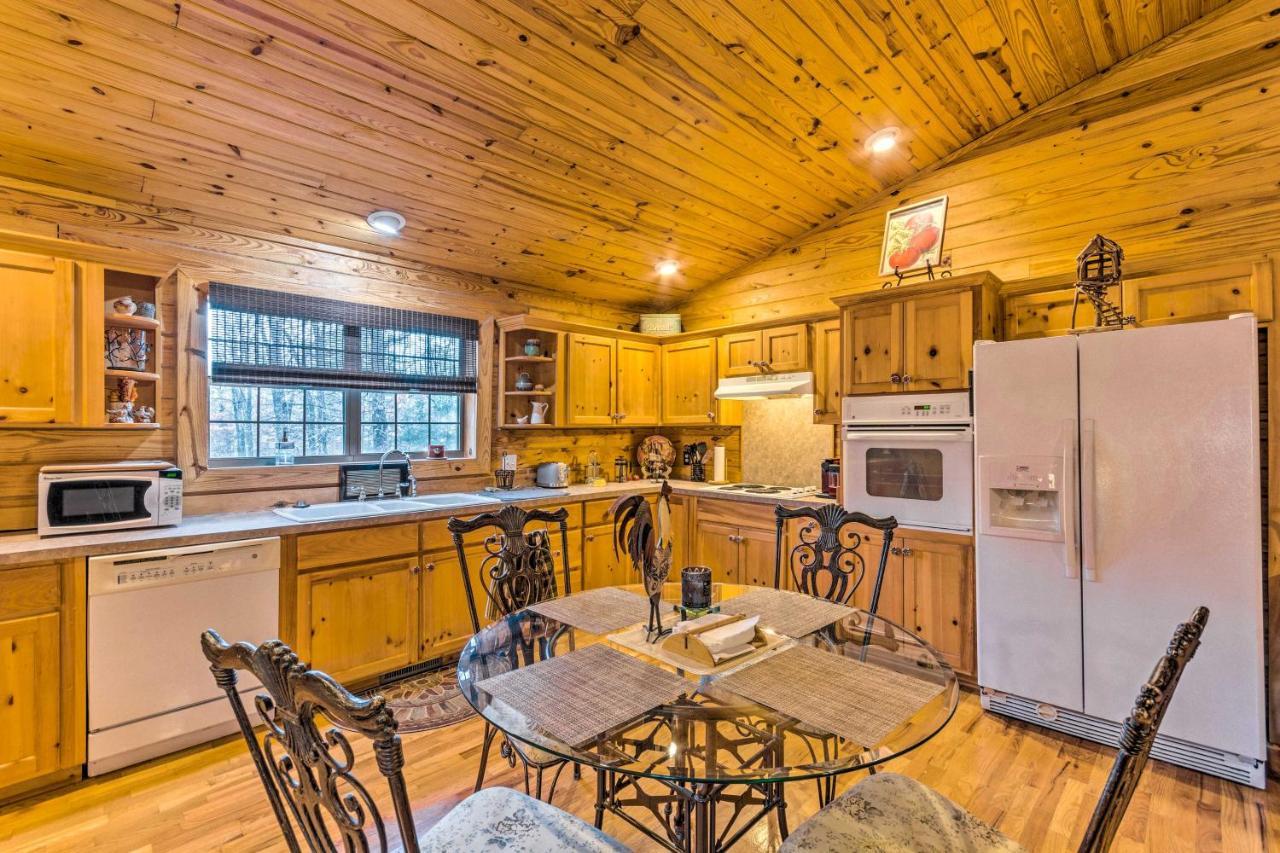 Pet-Friendly Cabot Cabin With Fenced Yard! Exteriör bild